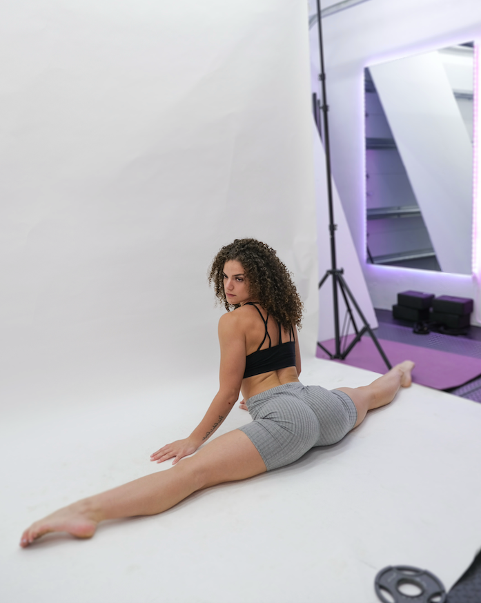 alycia middle split.webp